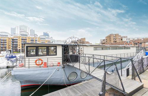 Charming houseboat featuring a sauna - Photo 46