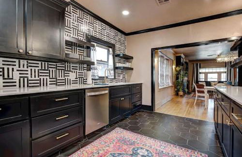 Boho Glam Bungalow mins away Western Ave Districts - Foto 16