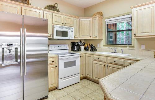 Pickwick Lake Cabin with Private Marina Access - Foto 6