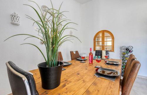 91 adm fabulous townhouse with communal pool - Foto 11