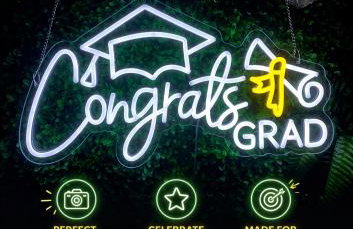 Black House - Downtown Elegance with HotTub and King Beds - Foto 57