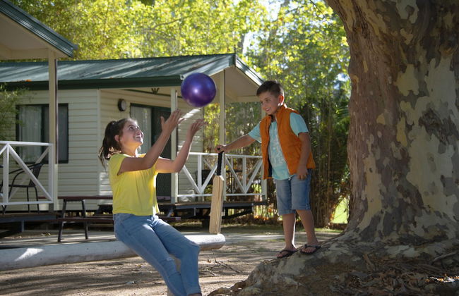 Ball Park Caravan Park - Foto 17