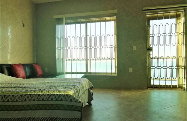 Kaeli's Caribbean Studios - Photo 15