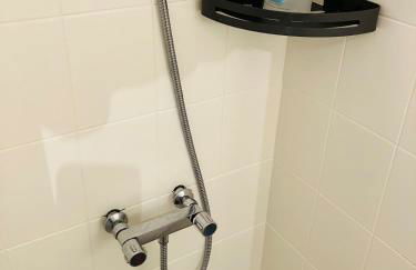 Studio bien situé - Proche Centre Bd Jules Verne - Foto 19