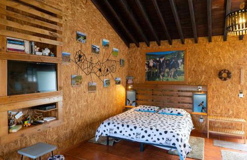 Azores Cow House - Photo 5