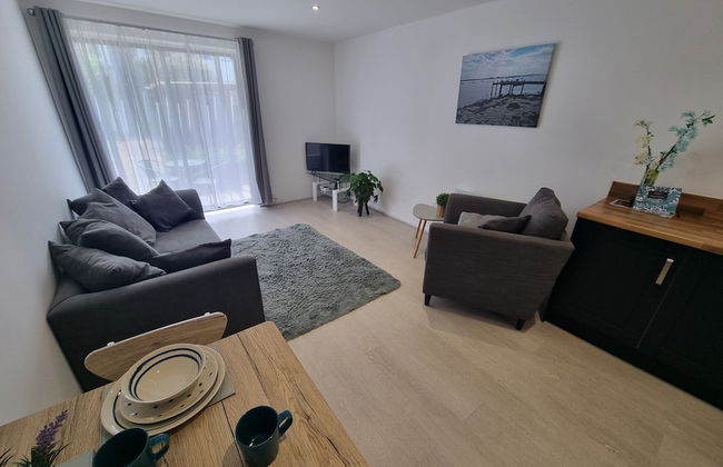 360 Serviced Accommodations - Waterfront Retreat - Modern Apartment - Foto 22