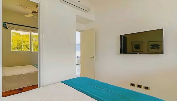 Ground-floor Apartment - Photo 3, Room
