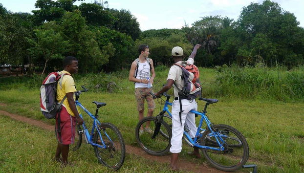 Tour en bicicleta por Diani - Foto 3, Descubriréis los rincones más auténticos de esta hermosa región