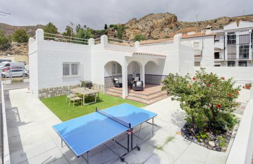 Comeback HOTEL CALIFORNIA - Foto 1