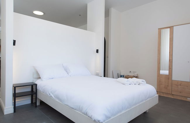 PORT CITY HAIFA - Flea Market Luxury - Foto 13