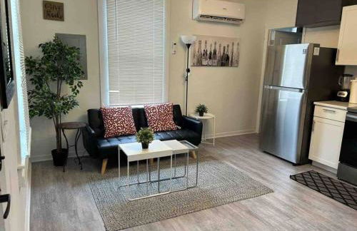 Cozy Studio Bungalow Steps To Armature Works - Foto 28