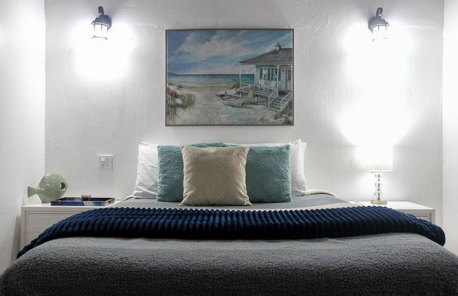 Hugo's Rental - Photo 23