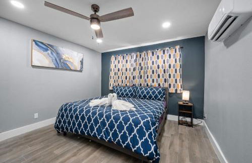 Comfortable 2BR Uptown Escape with Free Park - Foto 12