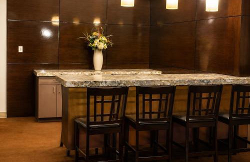 Luxurious Apartment in Times Square NYC - 30-Day Min Stay - Photo 13