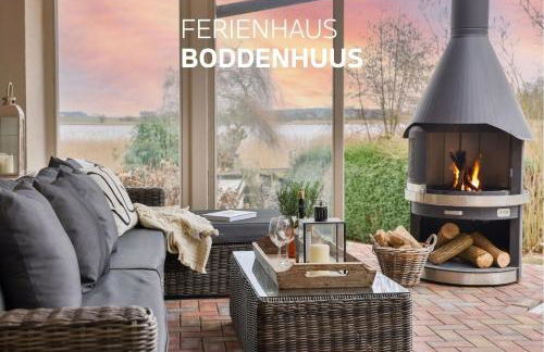 Boddenhuus - Traumhaus mit Steg und Boot - Foto 1