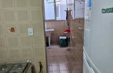 Apto 3 quartos 3 min Praia do Forte Cabo Frio - 8 pessoas - Foto 20