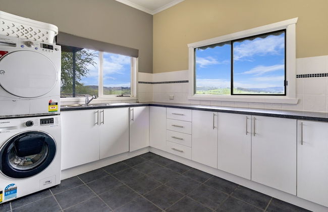 Mole Creek Cabins - Photo 44