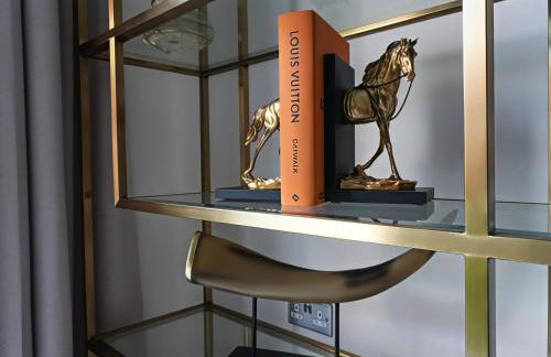 Adeluxe Aura - Entire Ultra Luxury- Super King Bed with Free WiFi, Netflix and Amazon Prime - Foto 20