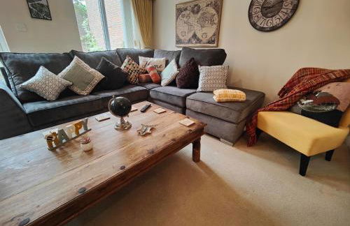 Frankland - Emsworth Harbour 3 Bedroom House - Photo 1