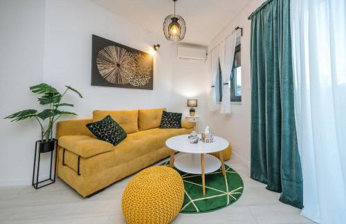 LuxStay Apartments APT3 - Private Parking, Terrace - Foto 16