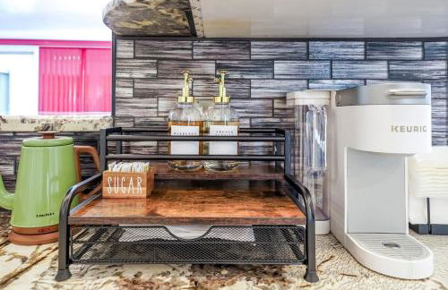 Waterfront Luxe 3BR, Pool, Hot Tub & Dock - Foto 17