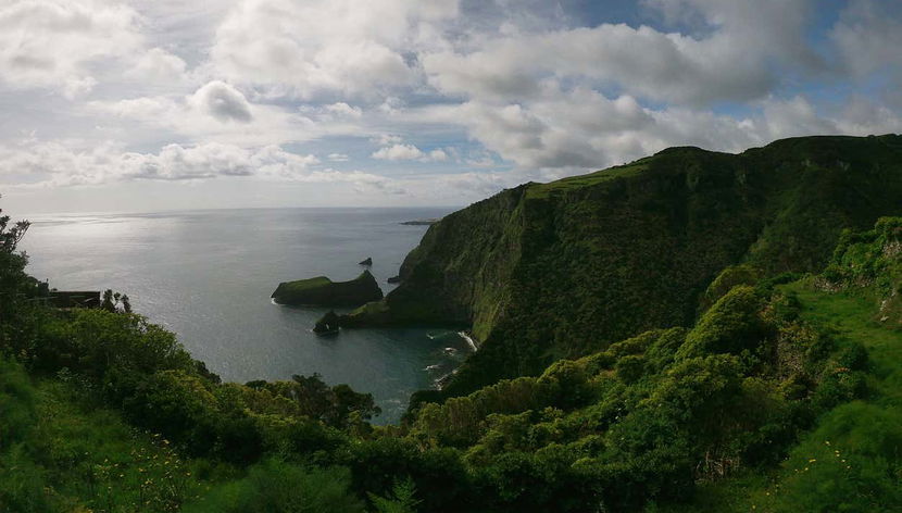 Une vue à couper le souffle du nord de Flores