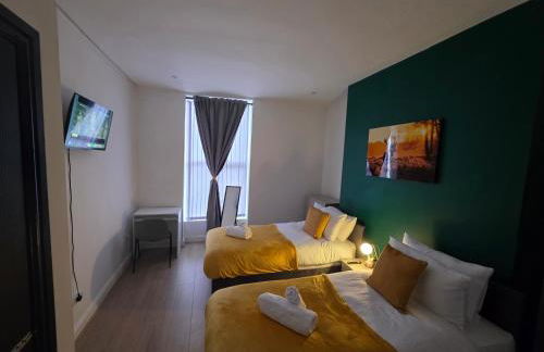 Deluxe 2BR Apartment Near City Center - Sleeps 6 - Foto 55