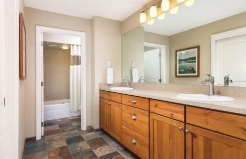 Coeur dAlene lake 2BD condo with resort amenities including indoor pool - Foto 10