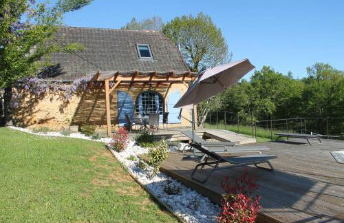 Les Combes avec piscine chauffée au nord Sarlat - Foto 6