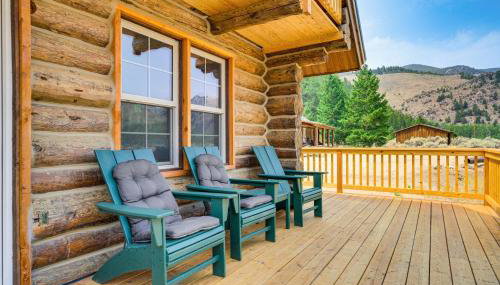 Riverfront Montana Log Cabin with Mountain Views! - Foto 2