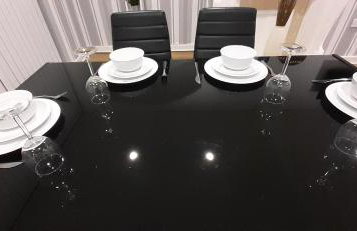 Ladbury House in Walsall near M6, Walsall Uni and Hospital, with free parking and easy access to Birmingham city centre and West Bromwich, only 20 mins to NEC and Birmingham airport, 15 mins to Villa Park, Great for contractors! - Foto 40