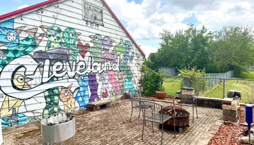 Sleep with a LION! 3 bedroom, near Downtown, Tremont, Ohio city!! - Foto 4