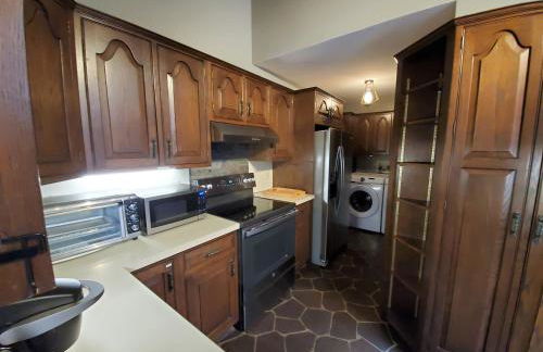 Spacious Gateway, Walk to POOL & BEACH, Hot tub, Game room - Foto 31