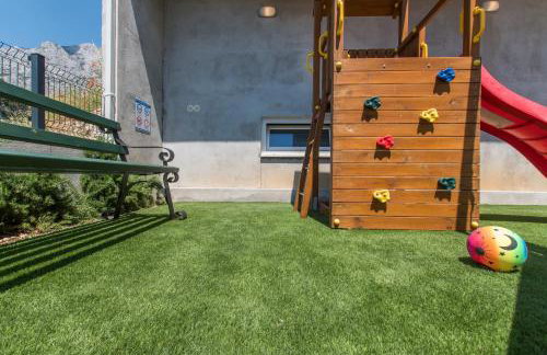 Villa Violet with Salt water pool - Foto 24