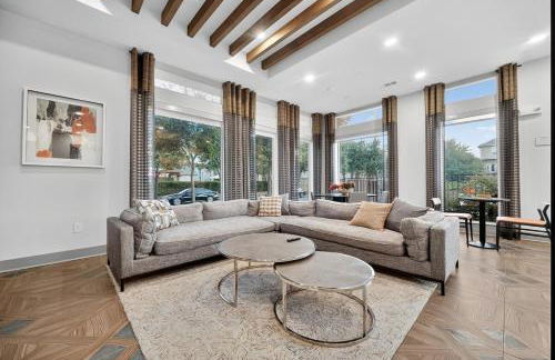 Luxury 2BR Cedr Sprgs area with Parking, Pool, Gym - Foto 24