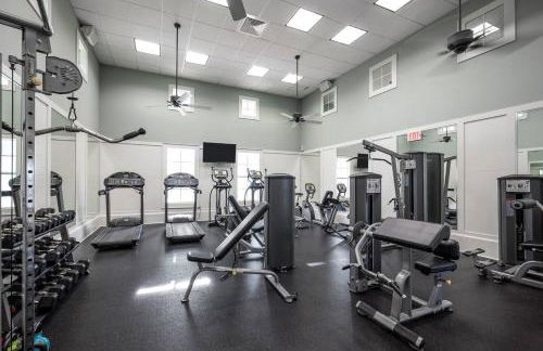 Oceanfront Condo with Resort Pools - Foto 49