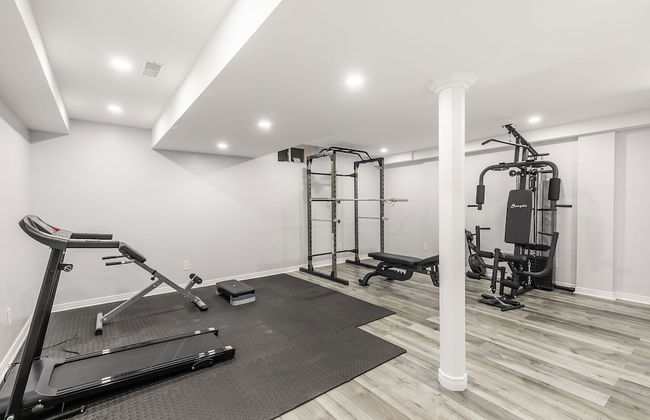 GLOBALSTAY. Modern 3-4 Bedroom Town - Photo 72