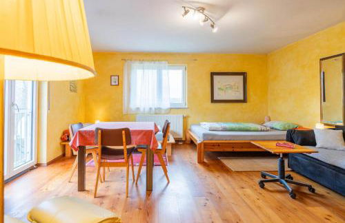 Ruhe auf dem Land 1 - Maria - Foto 1