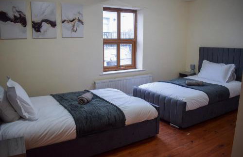 3-bedroom house for contractors in Birstall, Leeds - Foto 28