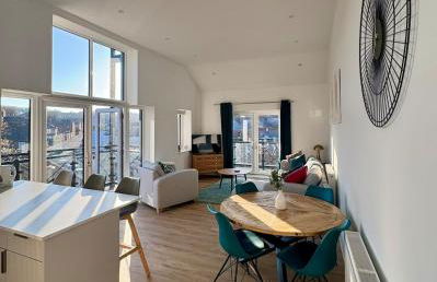 Brewhouse Coastal Retreat - Photo 2