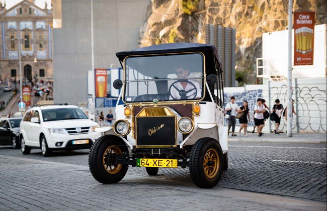 Tour privado de carro clássico pelo Porto - Foto 7