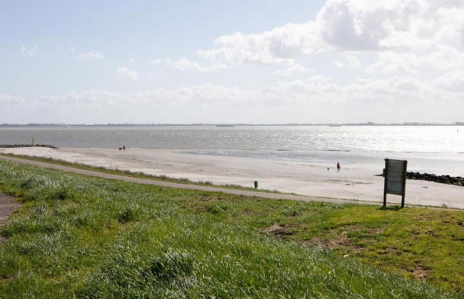 Holiday Home in Zeeland Near Lake - Foto 36