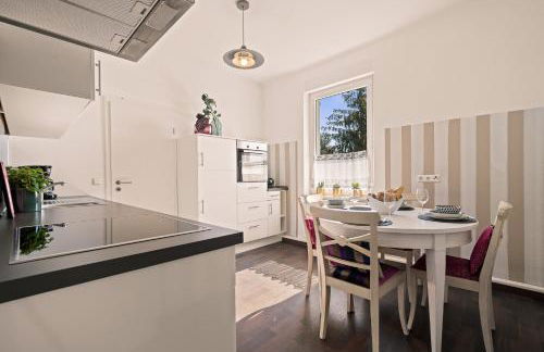 Wohnen im alten Bahnhof inkl Balkon - 5 min zum Ravensburger Spieleland - Foto 5