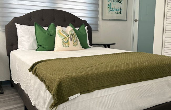 Janer House - Photo 2