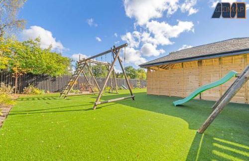 Large Family Home with Hot Tub or Jacuzzi, Log Burner - Foto 58