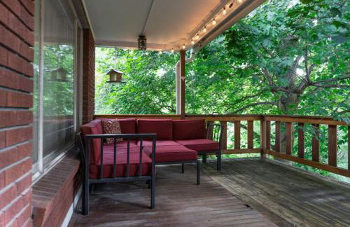 Millcreek Home, Quick Access to Canyons and Skiing - Foto 11