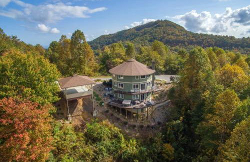 Skytop Chalet Pet Friendly, Hot Tub and Views - Foto 45