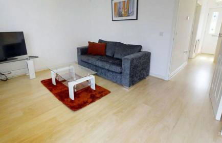 StayZo Cole Green Lane Accommodation- FREE Parking - Foto 12