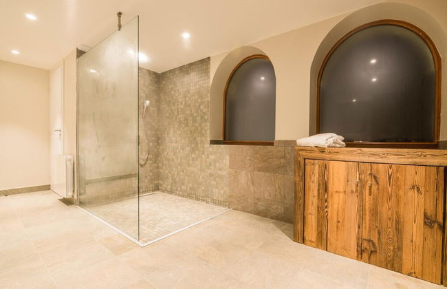 Stylish Chalet in Charming Megeve - Photo 9