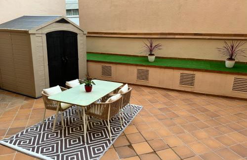 Private terrace 1BR apt - 4min walk to the beach - Foto 7